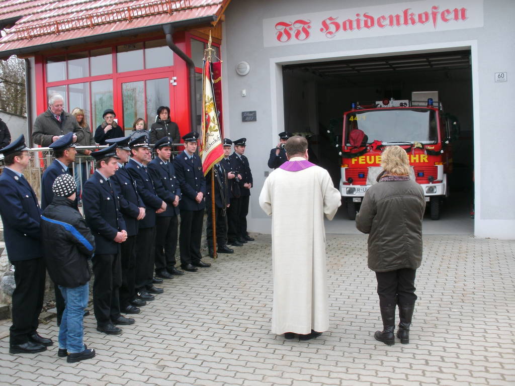 Fahrzeugsegnung 11-2010