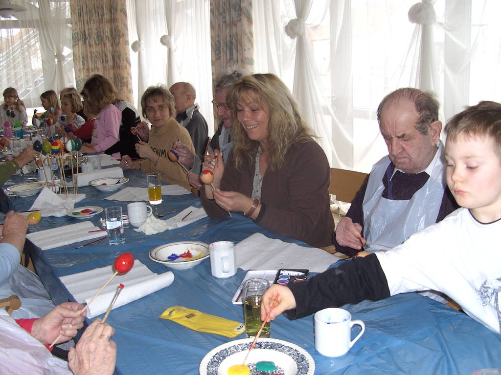 Auch die Haidenkofener Frauen helfen mit