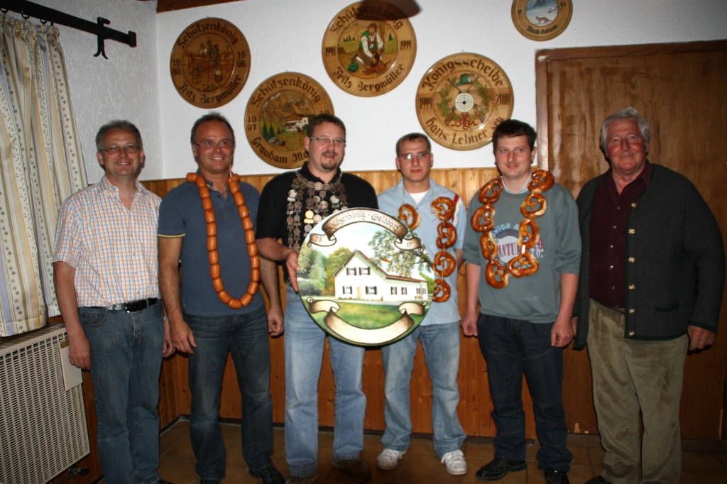 Die Sieger mit Sch&uuml;tzenk&ouml;nig Michael L&uuml;ck